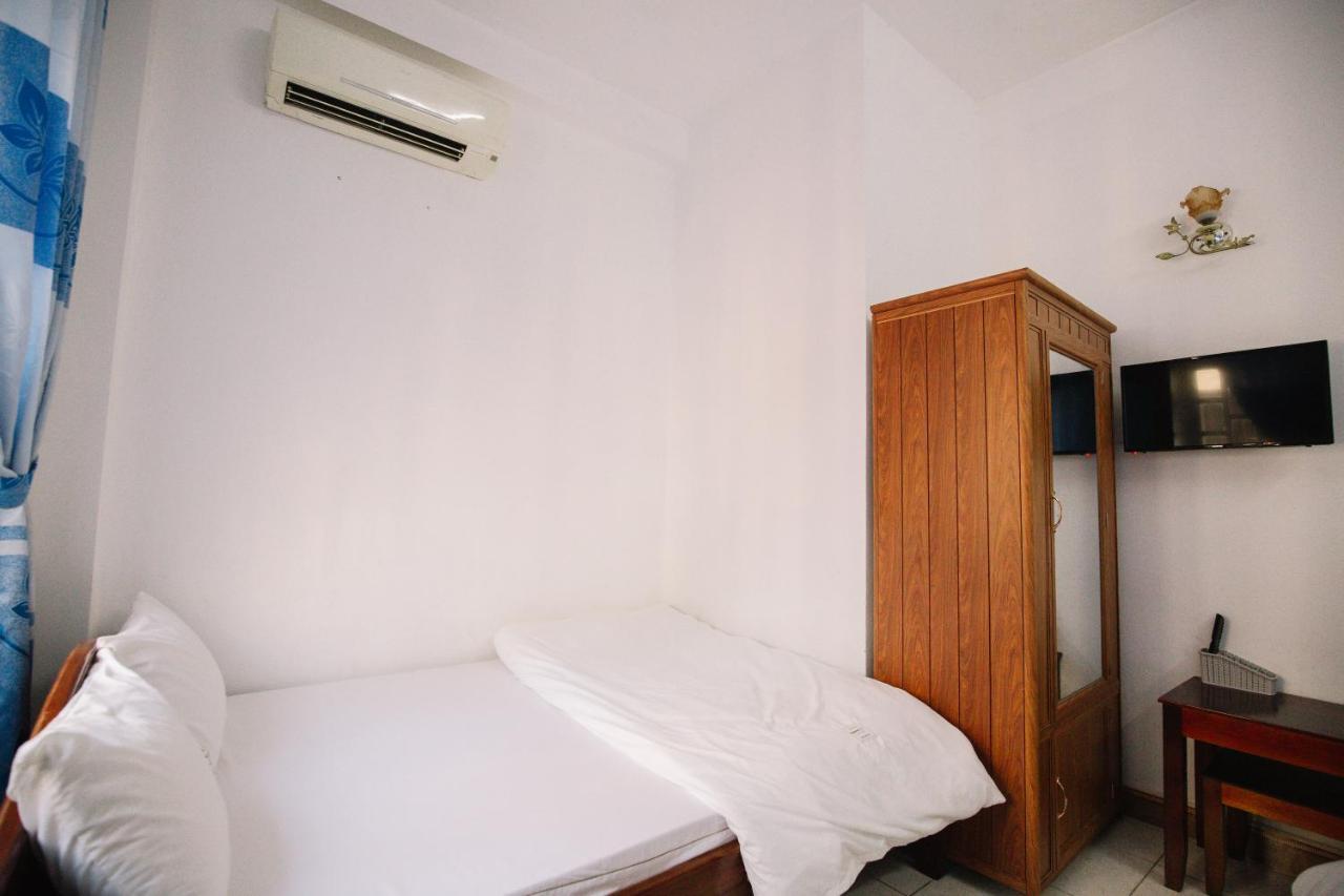 Lum Dong Tien Hotel Hue Exterior foto